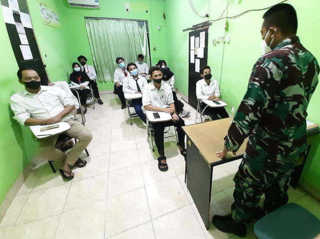 Fisik Mental Disiplin Siswa Kursus Bahasa Korea Persiapan kerja Ke Korea