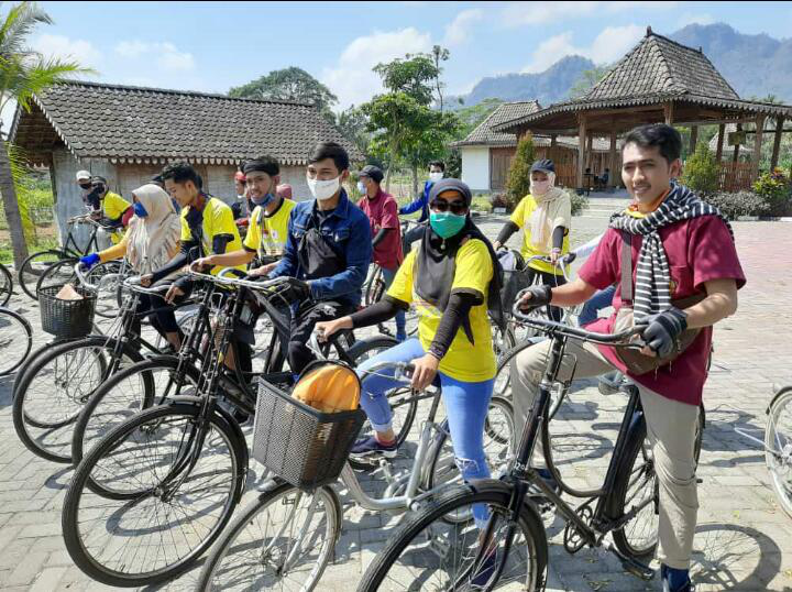 Gowes Gowes Bina Insani
