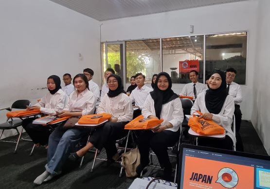 Pembukaan Pelatihan Bahasa Jepang Reguler Angkatan 18/19 di Bina Insani untuk Calon Pekerja Migran Indonesia Program Tokutei Ginou Pembukaan Pelatihan Bahasa Jepang Reguler Angkatan 18/19 di Bina Insani untuk Calon Pekerja Migran Indonesia Program Tokutei Ginou