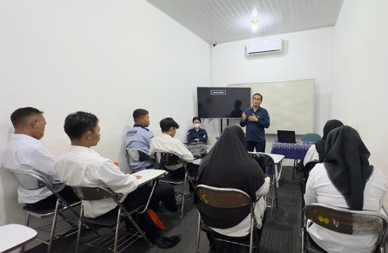 Pembukaan Pelatihan Bahasa Jepang Reguler Angkatan 21/22 Program Tokutei Ginou di Bina Insani MTC Yogyakarta Pembukaan Pelatihan Bahasa Jepang Reguler Angkatan 21/22 Program Tokutei Ginou di Bina Insani MTC Yogyakarta
