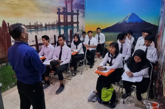Pembukaan Pelatihan Bahasa Jepang Intensif Angkatan ke-33 di Bina Insani MTC Yogyakarta untuk Calon Pekerja Migran Indonesia Program Tokutei Ginou
