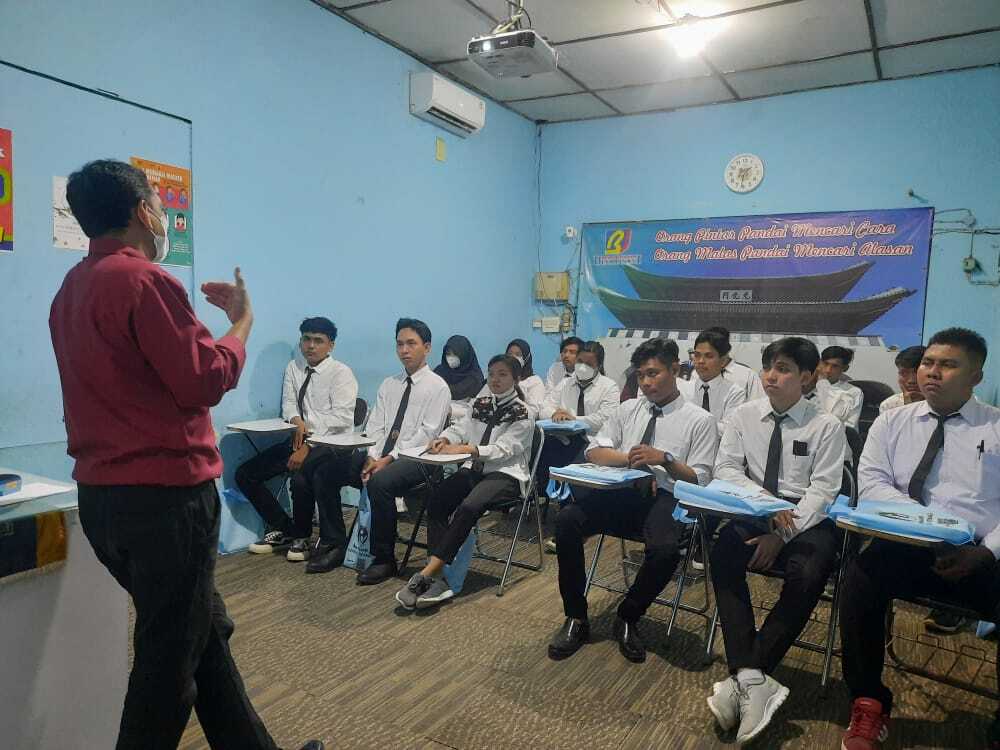 Pembukaan kelas kursus Bahasa Korea Intensif Persiapan G to G Korea Angkatan 138 Bina Insani MTC Pembukaan kelas kursus Bahasa Korea Intensif Persiapan G to G Korea Angkatan 138 Bina Insani MTC