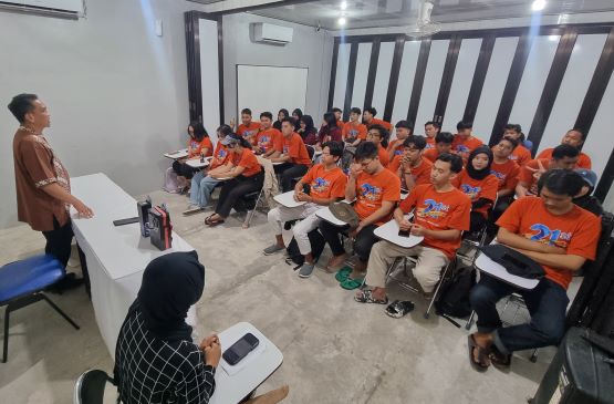 Penutupan Pelatihan Bahasa Korea Angkatan 94/95 CPMI Program G to G di Bina Insani Yogyakarta Penutupan Pelatihan Bahasa Korea Angkatan 94/95 CPMI Program G to G di Bina Insani Yogyakarta