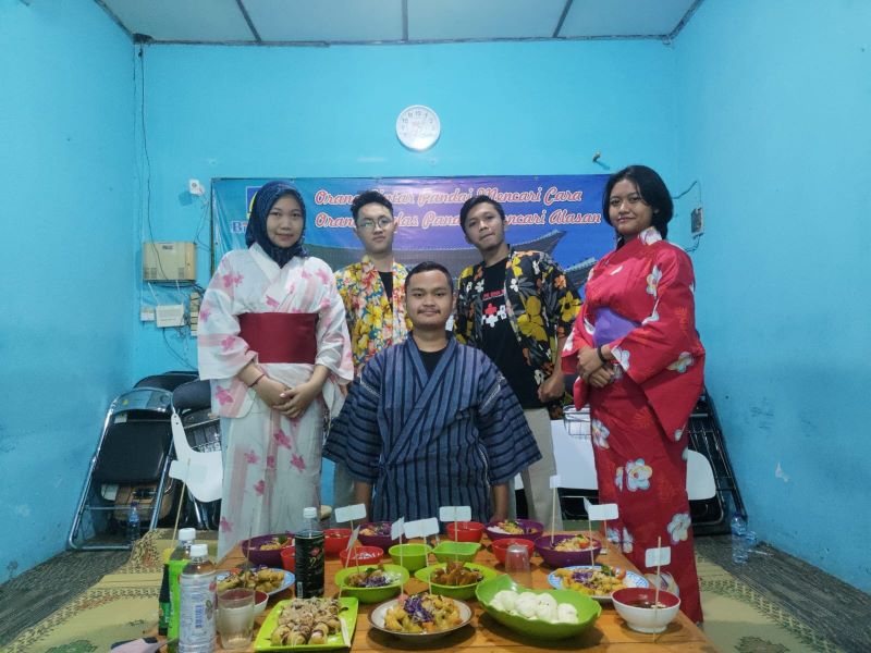 penutupan kelas kursus bahasa jepang angkatan 09 persiapan kerja g to g jepang tokutei ginou dan ssw penutupan kelas kursus bahasa jepang angkatan 09 persiapan kerja g to g jepang tokutei ginou dan ssw
