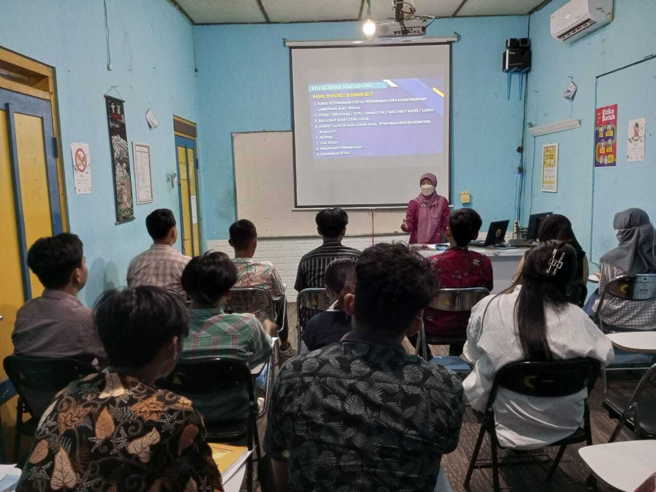 Sosialisasi BP2MI Terkait Program G to G Korea Selatan Bagi Siswa Kelas Kursus Bahasa Korea Intensif Angkatan 138 Bina Insani MTC Sosialisasi BP2MI Terkait Program G to G Korea Selatan Bagi Siswa Kelas Kursus Bahasa Korea Intensif Angkatan 138 Bina Insani MTC
